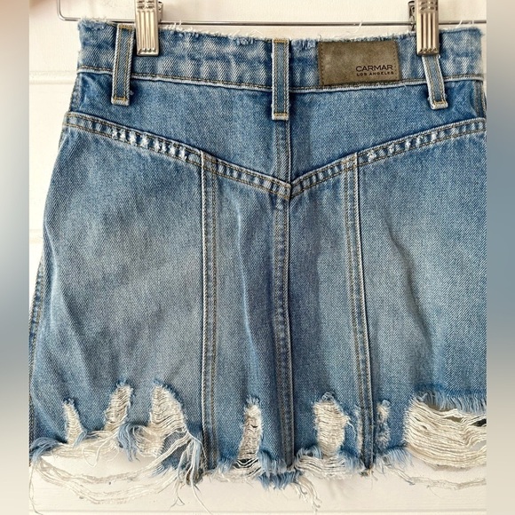 CARMAR Los Angeles Distressed Blue Jean Denim Button Front Mini skirt Sz 24 (0) - Picture 5 of 9